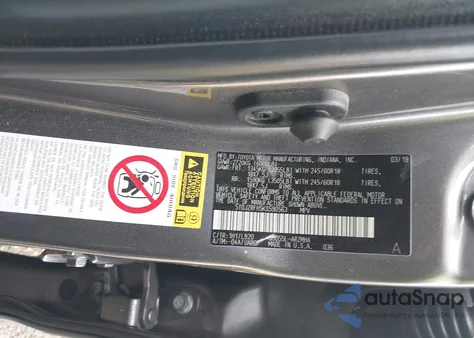 2019 Toyota Highlander Xle from USA, damaged, VIN 5TDJZRFH5KS590563